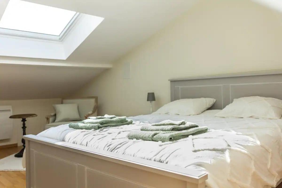 Maison 'Millesime' Spacieuse Et Confortable 奥特维莱尔 外观 照片